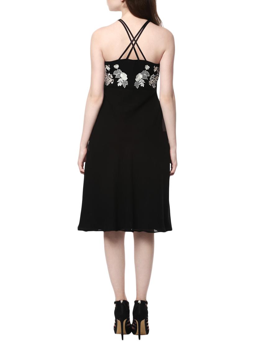 Black fit and flare dress - 14470270 - Zoom Image - 4