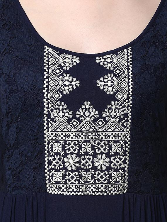 blue embroidered maxi dress - 14470272 - Zoom Image - 4