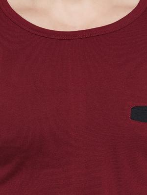 maroon cotton thumb hole t-shirt - 14485627 - Standard Image - 4
