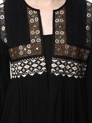 black rayon top - 14496790 - Standard Image - 4