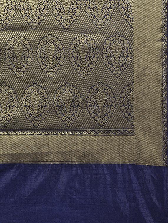 blue silk banarasi saree with blouse - 14538438 - Zoom Image - 4