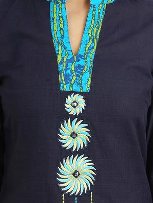 blue cotton straight kurta - 14544256 - Standard Image - 4