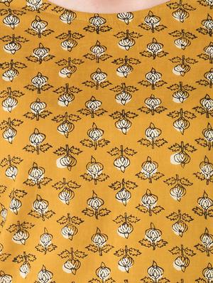 yellow cotton straight kurta - 14544891 - Standard Image - 4