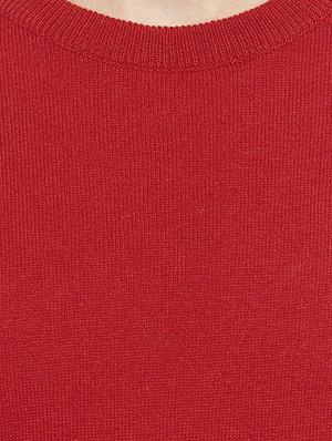 red wool pullover - 14561625 - Standard Image - 4