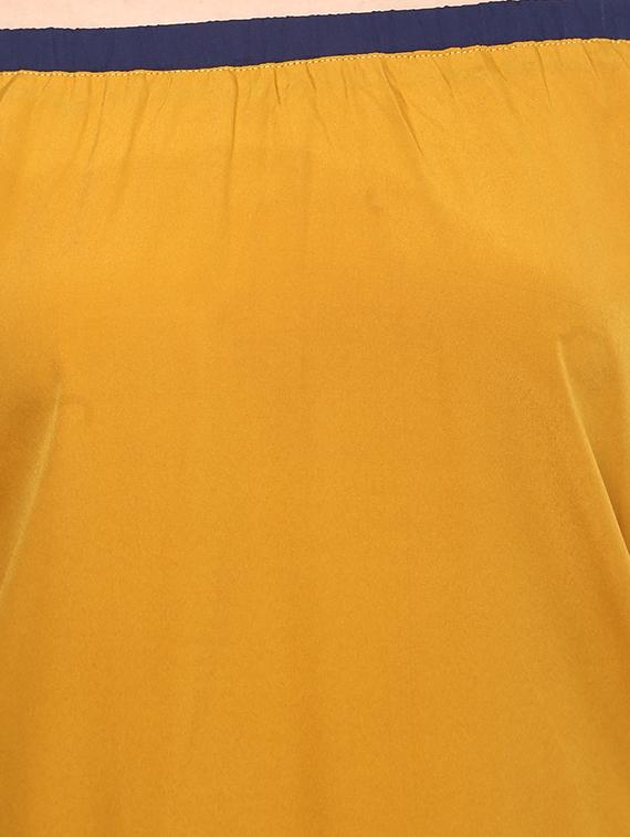 yellow crepe regular top - 14639009 - Zoom Image - 4