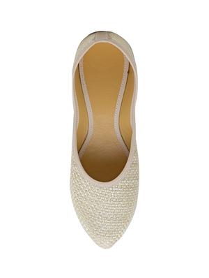 beige slip on jutis - 14659778 - Standard Image - 4