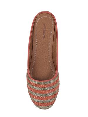 orange slip on jutis - 14669547 - Standard Image - 4