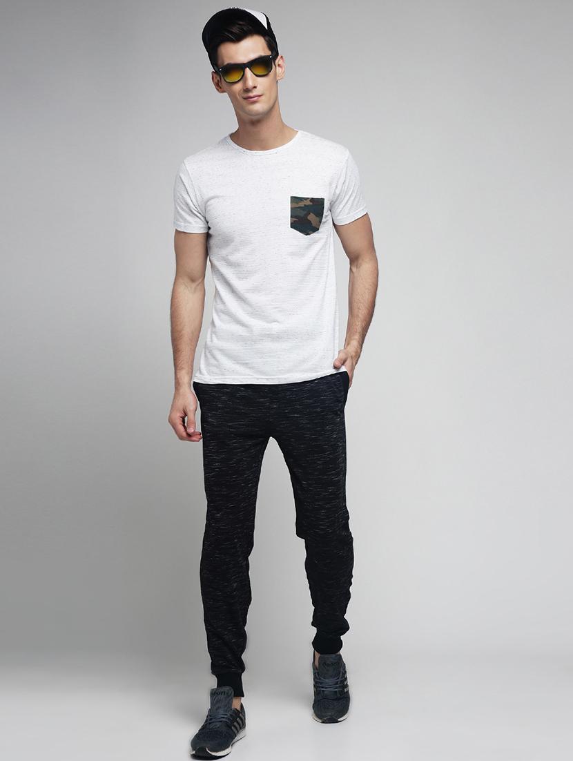 white cotton pocket t-shirt - 14773749 - Zoom Image - 4