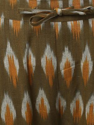 mehandi green cotton tapered pant - 14808678 - Standard Image - 4