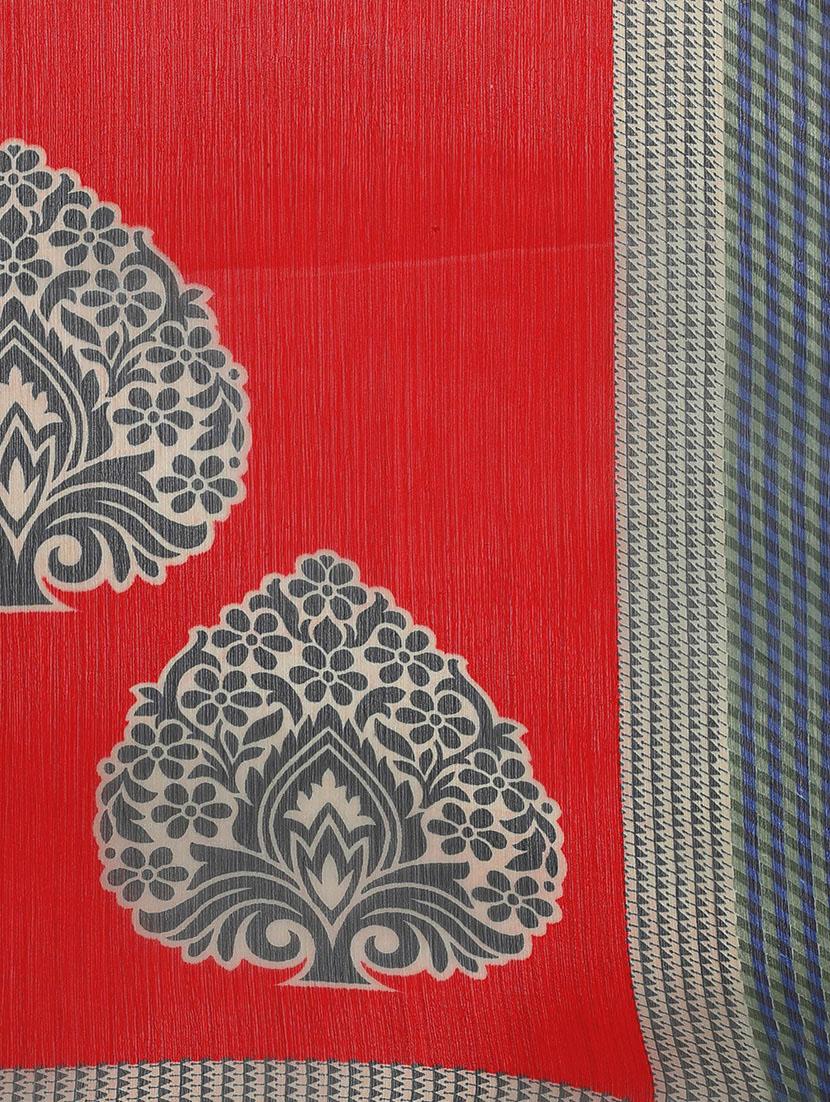 red chiffon printed saree with blouse - 14841599 - Zoom Image - 4