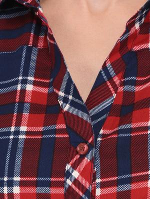 red & blue checkered shirt - 14928992 - Standard Image - 4
