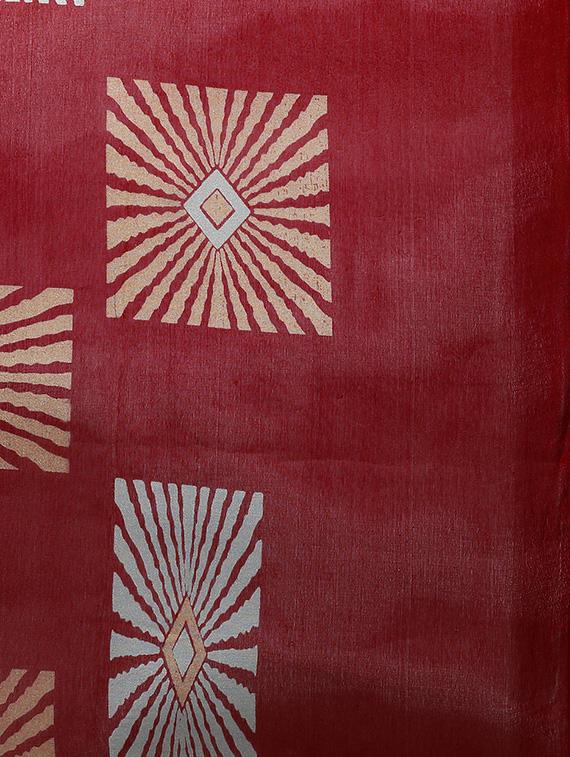 maroon printed saree with blouse - 14951361 - Zoom Image - 4