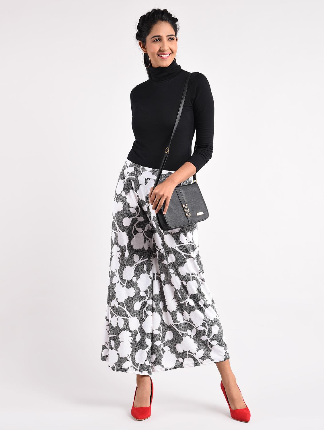 black printed georgette palazzo - 14961925 - Zoom Image - 4