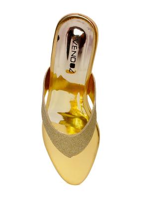 gold toe separator sandal - 15001346 - Standard Image - 4