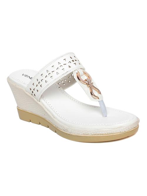 white toe separator wedge - 15001368 - Standard Image - 1