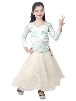green silk blend lehnga choli - 15006981 - Standard Image - 4