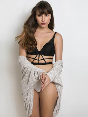 black solid cage bra - 15008097 - Standard Image - 4