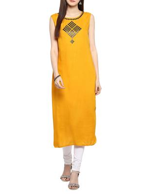 mustard rayon layered kurta - 15015974 - Standard Image - 4