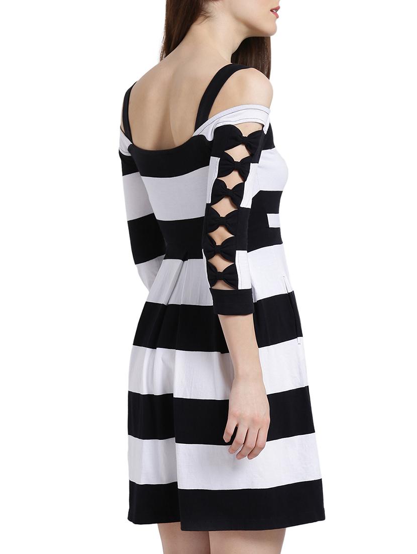 black cotton striped belted dress - 15019184 - Zoom Image - 4