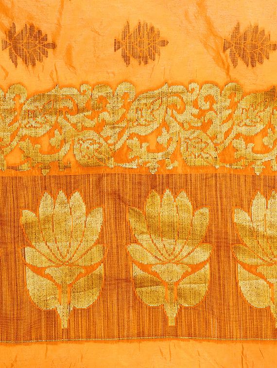mustard art silk woven saree with blouse - 15019336 - Zoom Image - 4