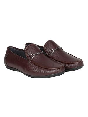 brown leatherette slip on loafer - 15026183 - Standard Image - 4