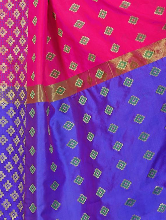 pink silk blend woven saree with blouse - 15027500 - Zoom Image - 4