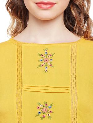 lace insert embroidered ruffled top - 15042624 - Standard Image - 4