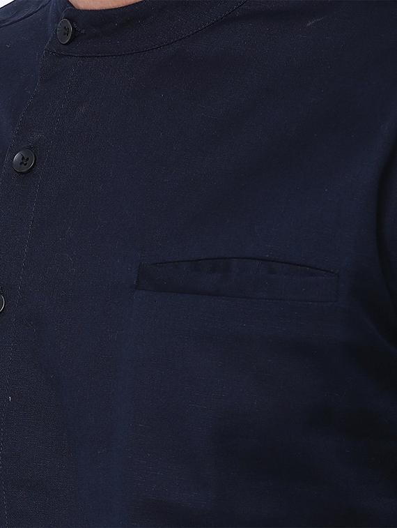 navy blue linen kurta - 15050388 - Zoom Image - 4