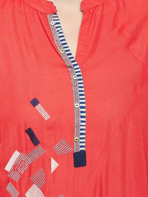 straight embroidered kurta - 15056037 - Standard Image - 4