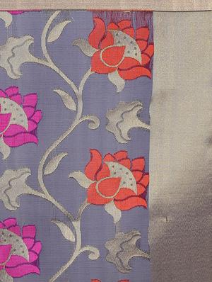 blue cotton blend woven saree with blouse - 15057068 - Standard Image - 4