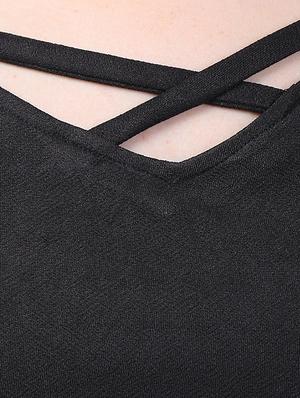 black solid crop top - 15071163 - Standard Image - 4