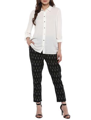 black cotton peg printed trouser - 15083575 - Standard Image - 4