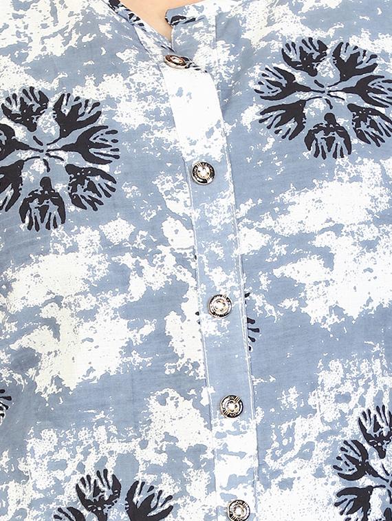 blue cotton straight kurta - 15106260 - Zoom Image - 4