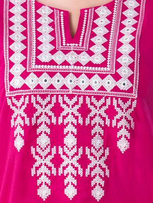 Embroidered straight kurta - 15111415 - Standard Image - 4