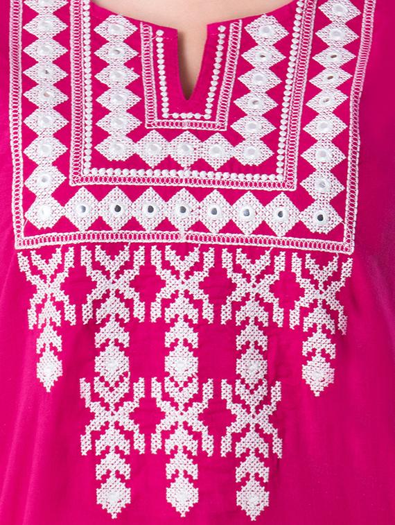 Embroidered straight kurta - 15111415 - Zoom Image - 4