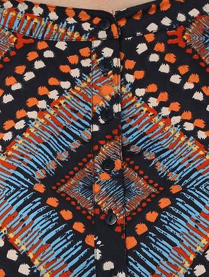 Black crepe printed top - 15117161 - Standard Image - 4