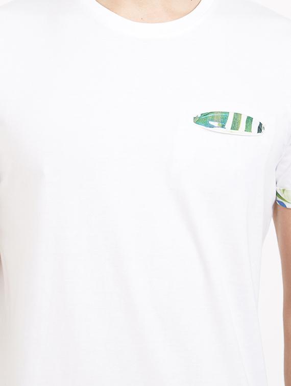 white cotton pocket t-shirt - 15118089 - Zoom Image - 4