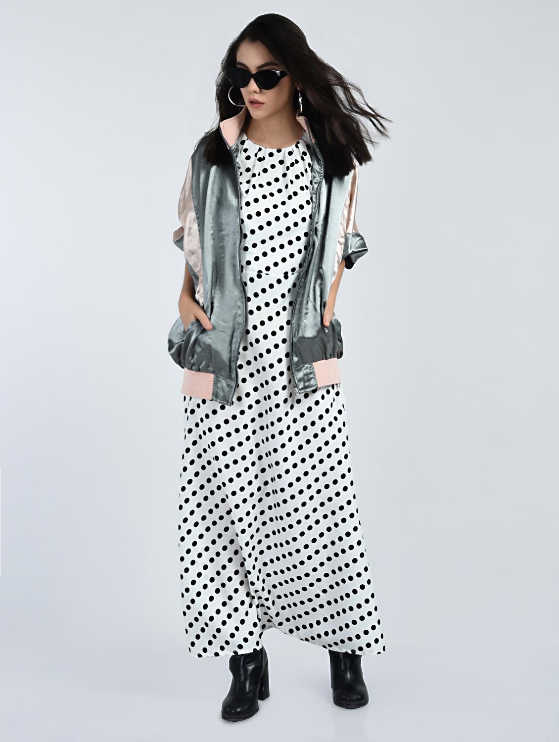 Pleated neck polka doted maxi dress - 15121397 - Zoom Image - 4