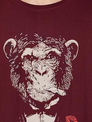 maroon cotton chest print tshirt - 15148058 - Standard Image - 4