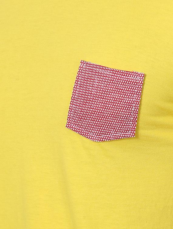 yellow cotton blend pocket t-shirt - 15148143 - Zoom Image - 4