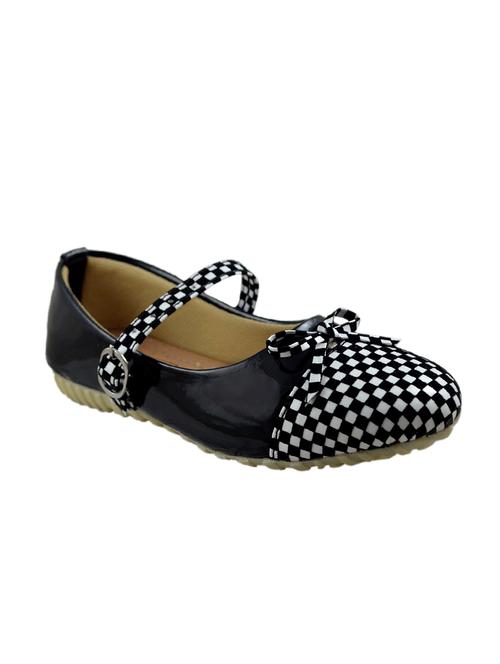 black leatherette flat ballerina - 15171007 - Standard Image - 1