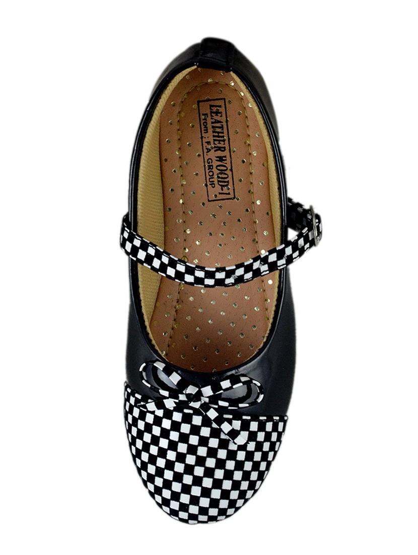 black leatherette flat ballerina - 15171007 - Zoom Image - 4