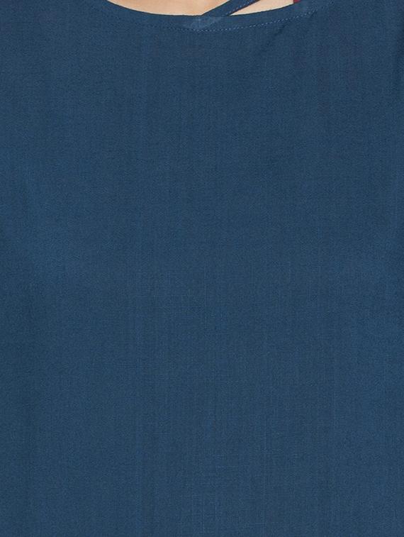 blue rayon straight solid kurta - 15187085 - Zoom Image - 4