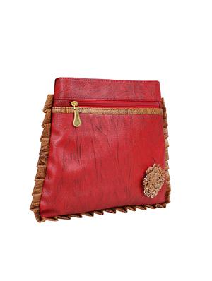 maroon leatherette (pu) regular sling bag - 15201237 - Standard Image - 4