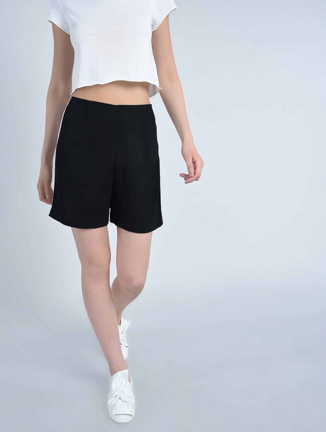 solid black viscose shorts - 15211109 - Zoom Image - 4