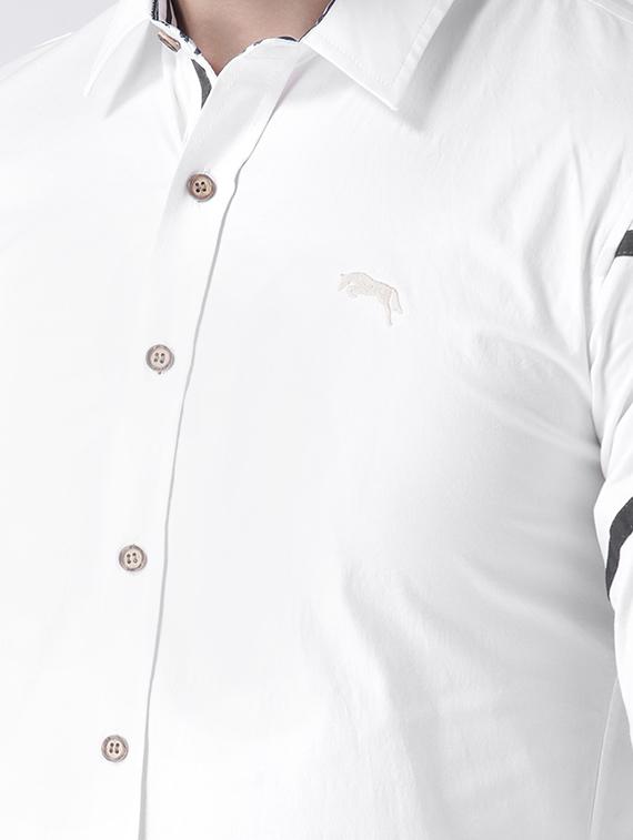white cotton casual shirt - 15258498 - Zoom Image - 4