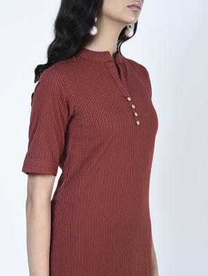 maroon straight kurta - 15264289 - Standard Image - 4
