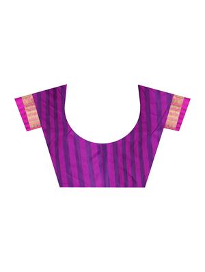 purple cotton bordered saree with blouse - 15264691 - Standard Image - 4