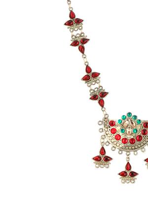 tribal necklace - 15268793 - Standard Image - 4