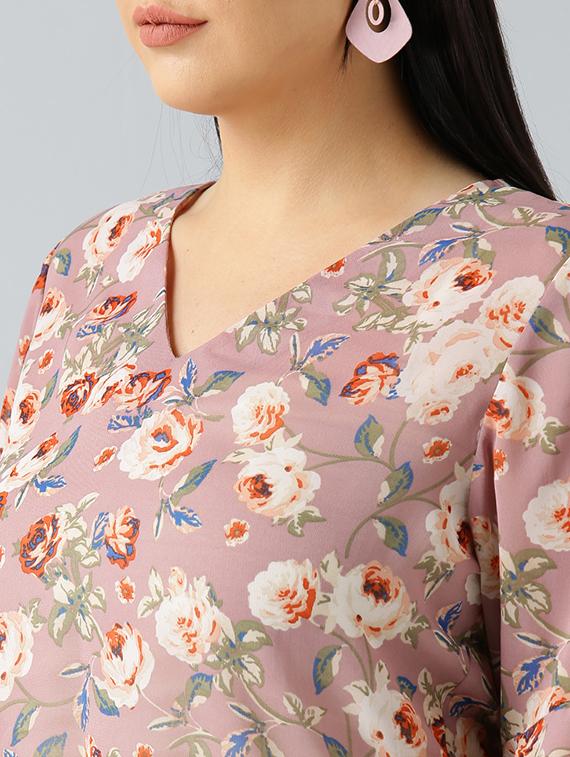 bell sleeved floral plus top - 15270182 - Zoom Image - 4
